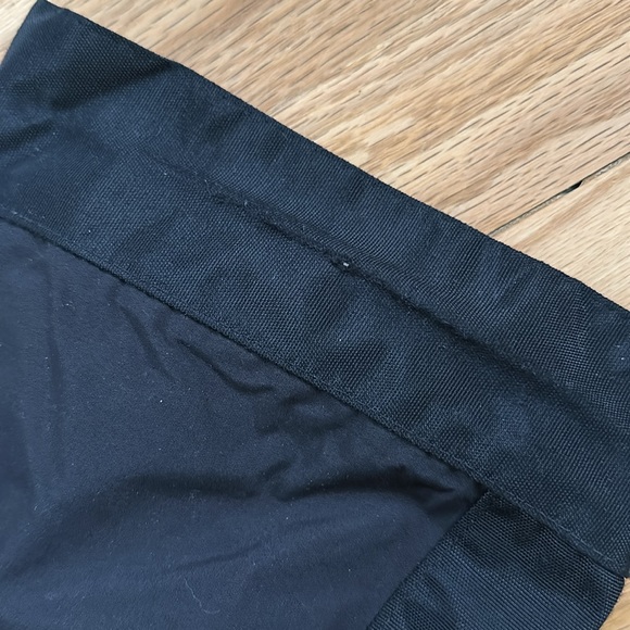 The North Face Kids’ Insulated Bibs - Picture 14 of 16